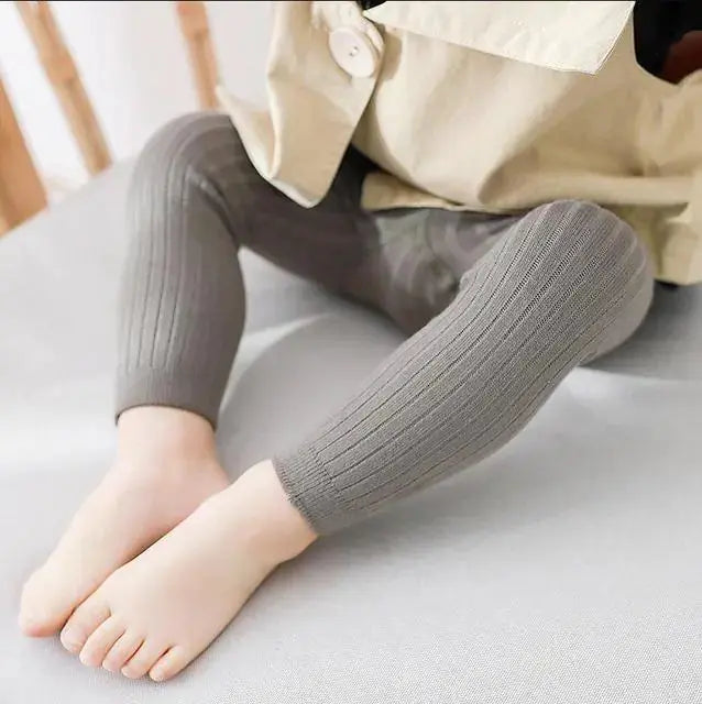 Newborn Baby Broekjes – Zacht, Ademend en Comfortabel voor je Kleintje BabyEmpire